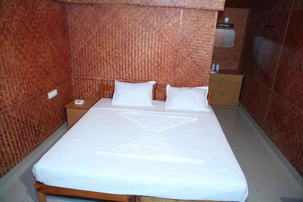 Savithri Inn Bamboo Cottages & Resorts Varkala Pokoj fotografie