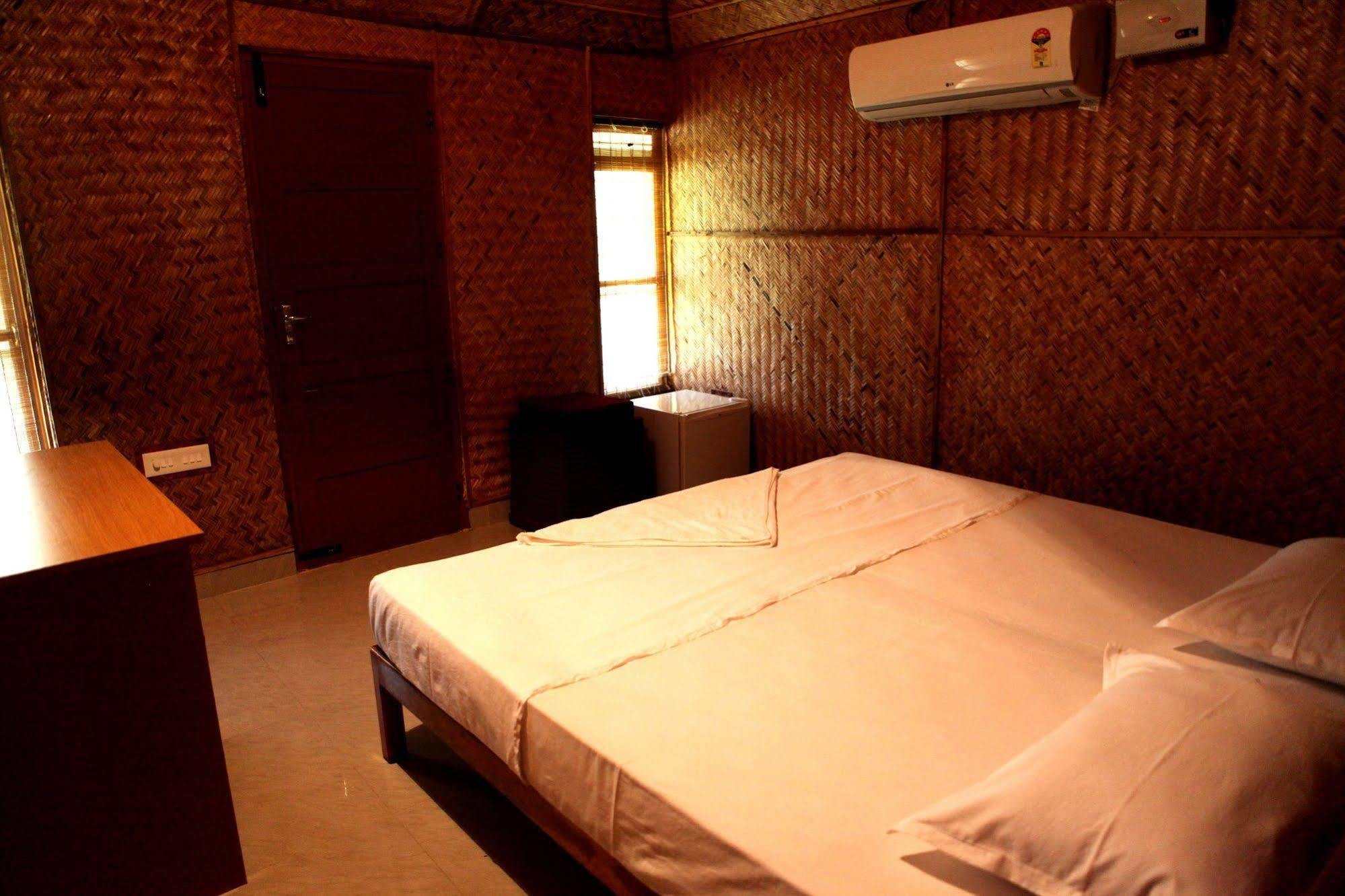 Savithri Inn Bamboo Cottages & Resorts Varkala Exteriér fotografie
